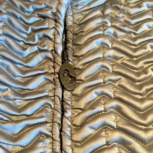 Cowgirl Up Puffer Vest - Picture 9 of 9